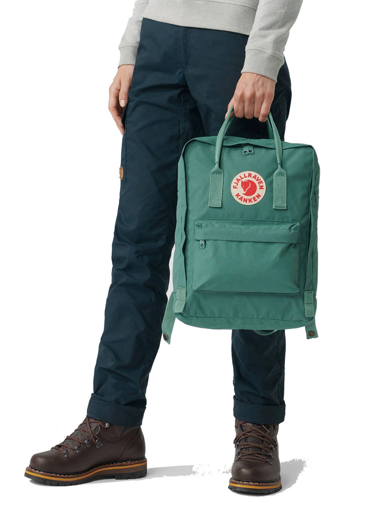Fjallraven Kanken 16 L kuprinė - Mėlyna/šviesus Ąžuolas