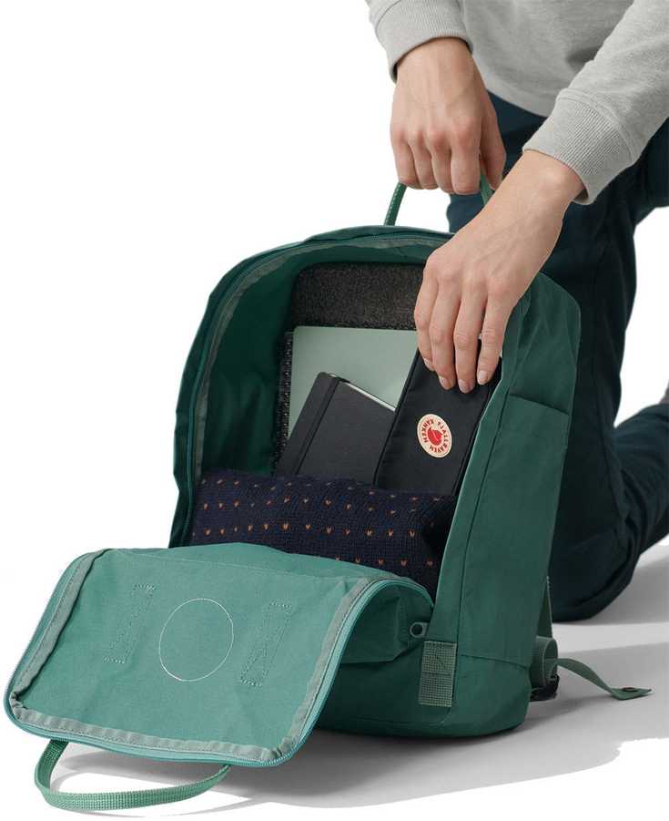 Fjallraven Kanken 16 L kuprinė - Mėlyna/šviesus Ąžuolas