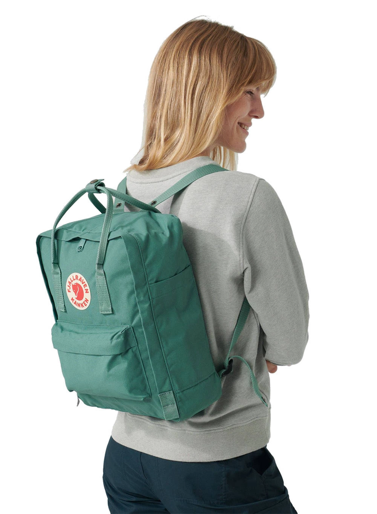 Fjallraven Kanken 16 L kuprinė - Mėlyna/šviesus Ąžuolas