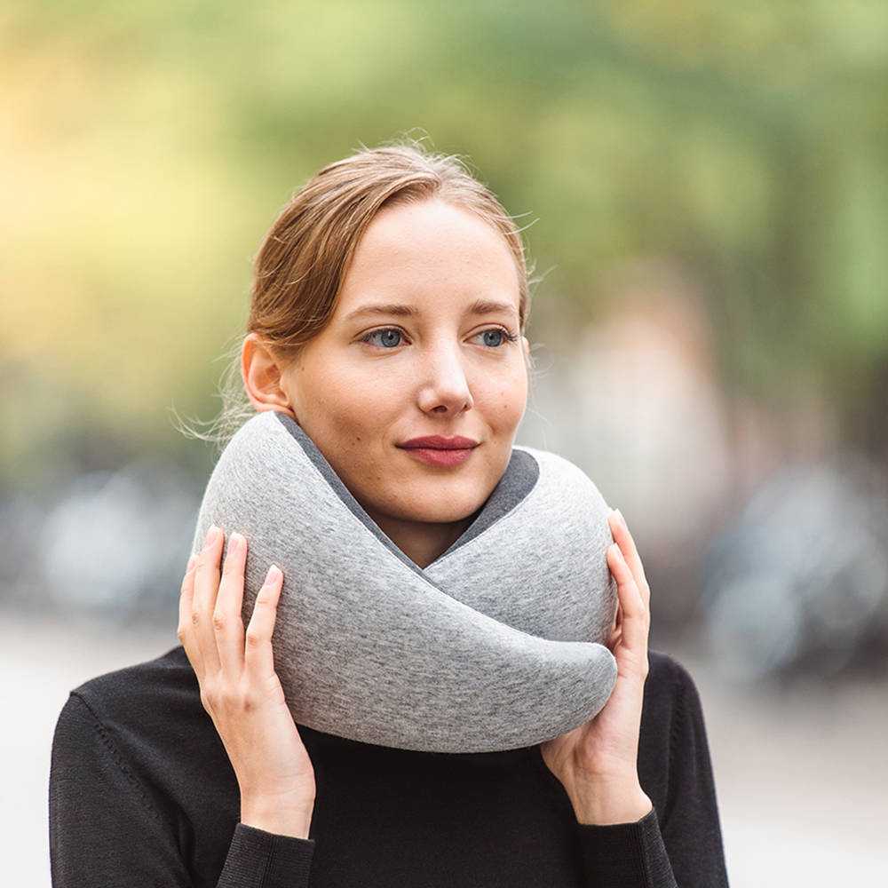 Bez Marki "Ostrichpillow Go" - prabangi kelioninė pagalvė su atminties putomis