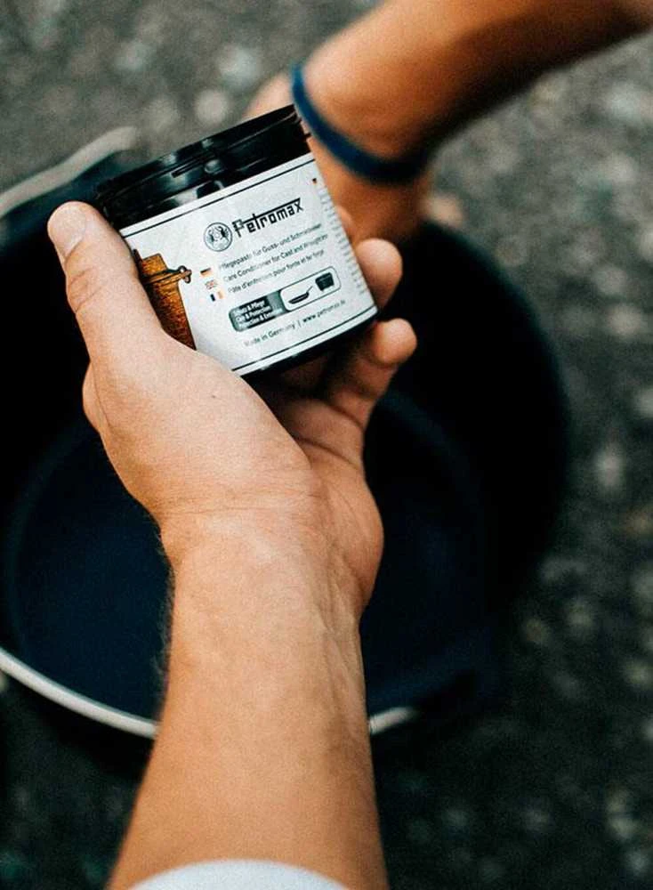 Priežiūros pasta ketaus produktams Petromax
