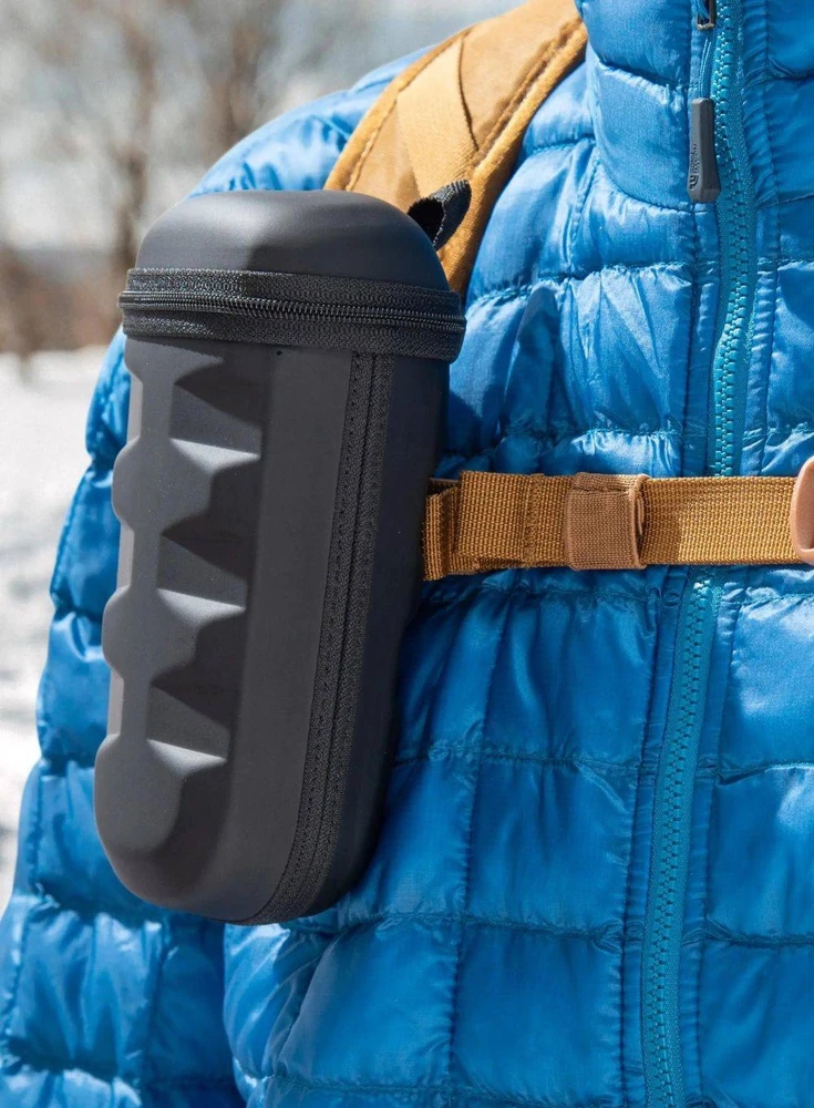 Nite-Ize dėklas akiniams Clip Case Hardshell XL Juodas