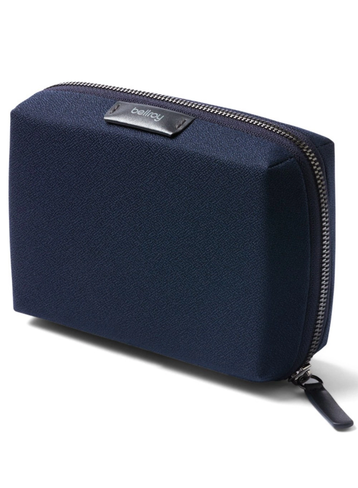 Bellroy Tech Kit Compact – mobiliųjų priedų organizatorius (tamsiai mėlynas)