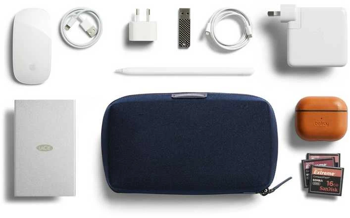 Bellroy Techninis rinkinys – mobiliųjų priedų organizatorius (tamsiai mėlynas)