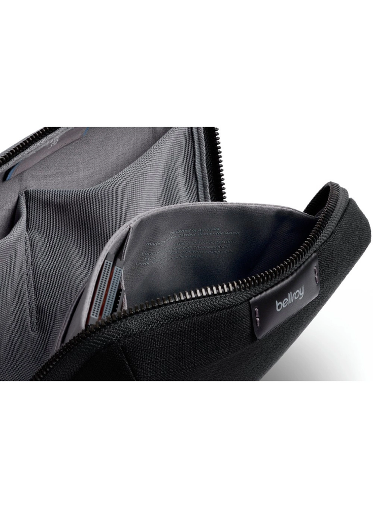 Bellroy Tech Kit Compact – mobiliųjų priedų organizatorius (juodas)