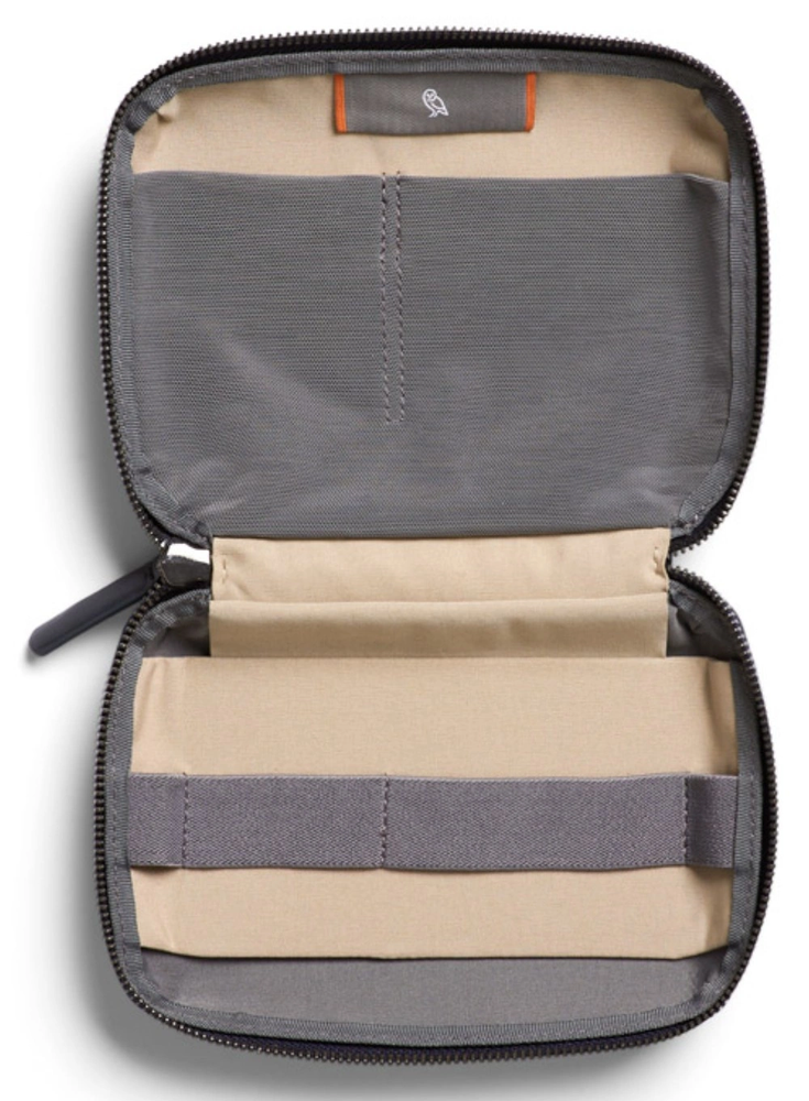 Bellroy Tech Kit Compact – mobiliųjų priedų organizatorius (tamsiai mėlynas)