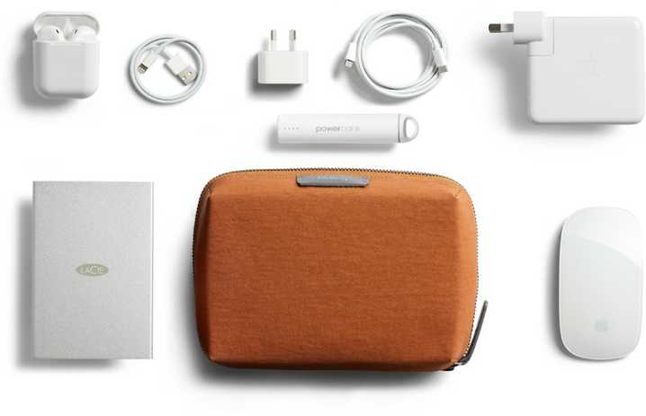 Skrzynkazdrewna „Bellroy Tech Kit Compact“ – mobiliųjų priedų organizatorius (bronzos spalvos)