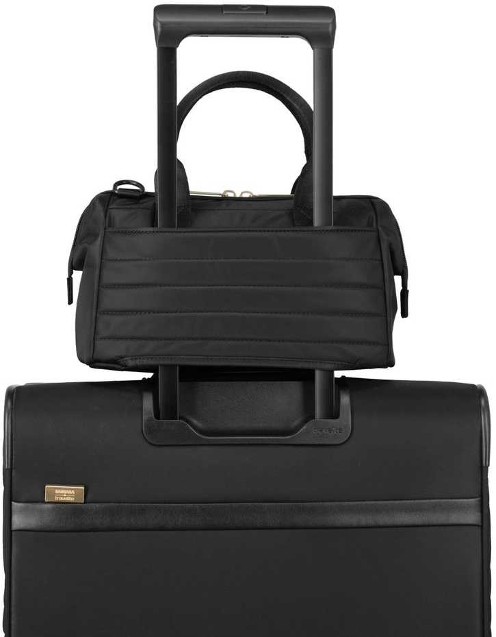 Kelioninis „Travelite Barbara Steep Premium“ juodas dėklas
