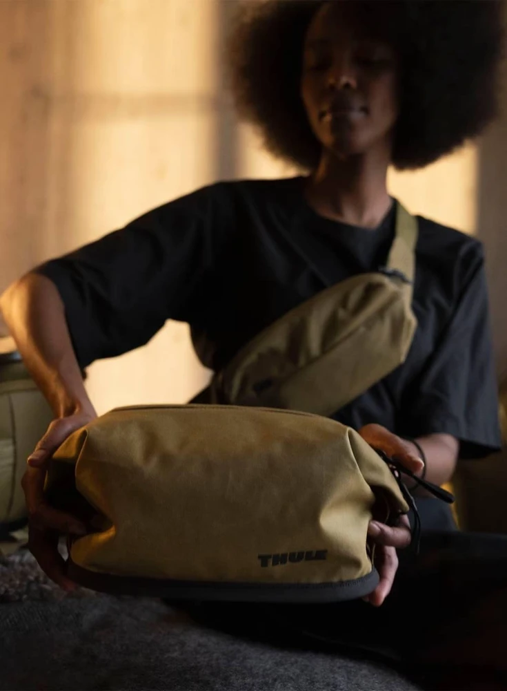 Thule | Aion | Toiletry Bag | Atsparus vandeniui | Nutria