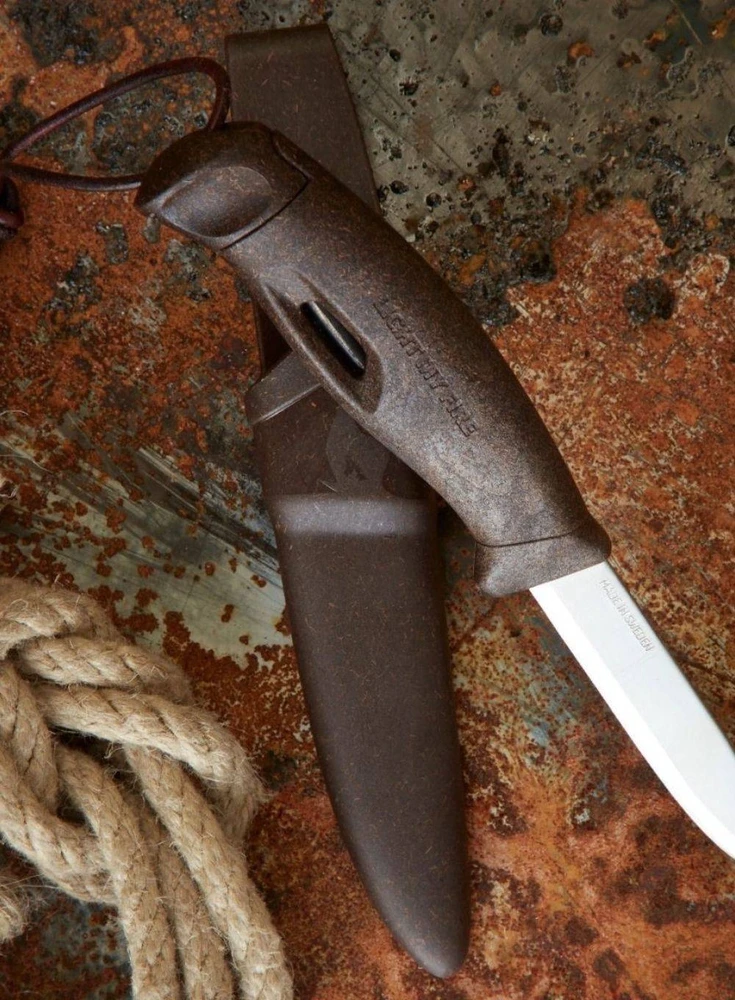 Light My Fire Pritemdykite „My Fire Tinder“. FireKnife Bio Cocoshell peiliui