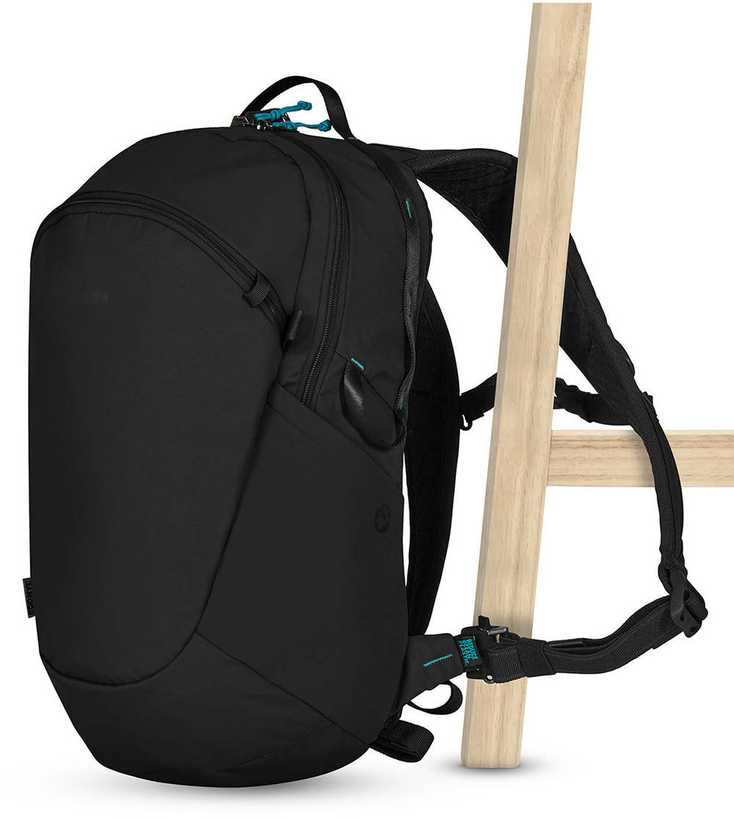 Pacsafe Eco 18L kuprinė ECONYL® juoda