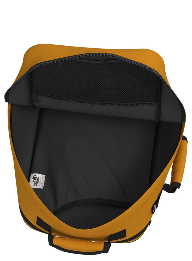 Cabinzero Mini Tech 28l kelioninis rankinio bagažo kuprinė su skyriumi nešiojamam kompiuteriui