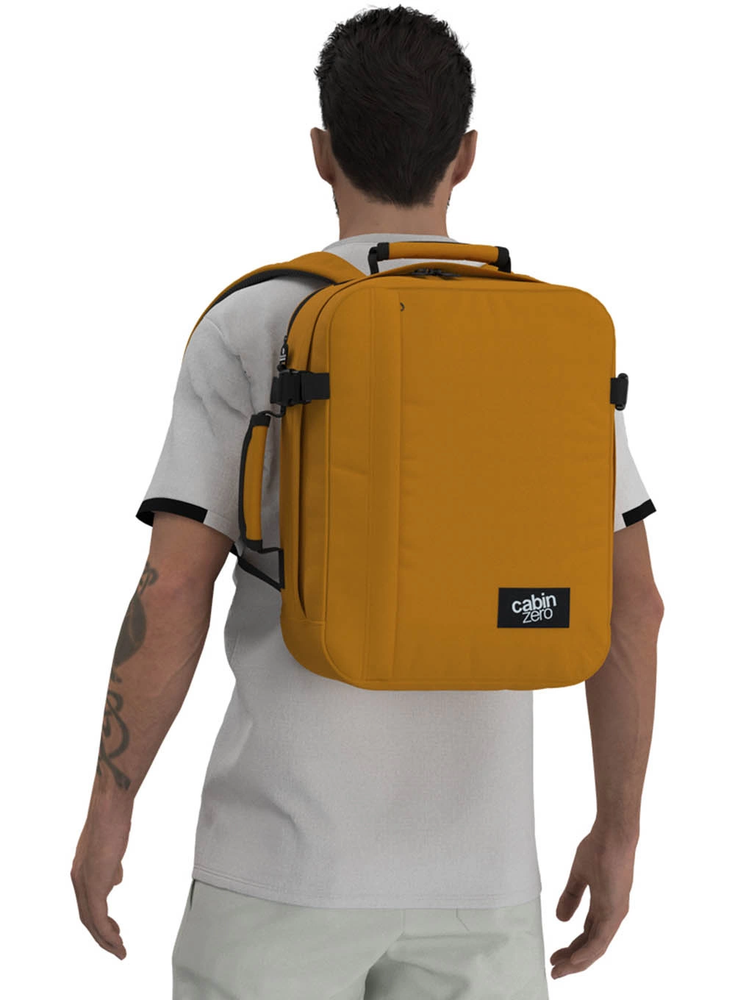 Cabinzero Mini Tech 28l kelioninis rankinio bagažo kuprinė su skyriumi nešiojamam kompiuteriui