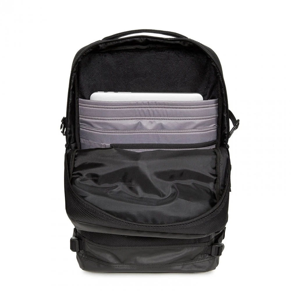 Eastpak TECUM M Cnnct Coat -reppu, musta
