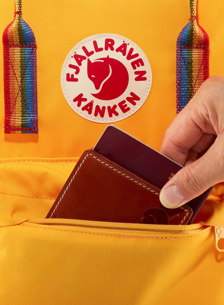 Carruzzo Fjällräven Kanken Rainbow kuprinė Kasdienė kuprinė Ąžuolas Vinilonas