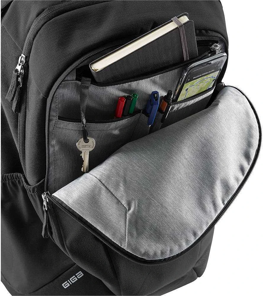 Miesto kuprinė Deuter Giga - Juoda