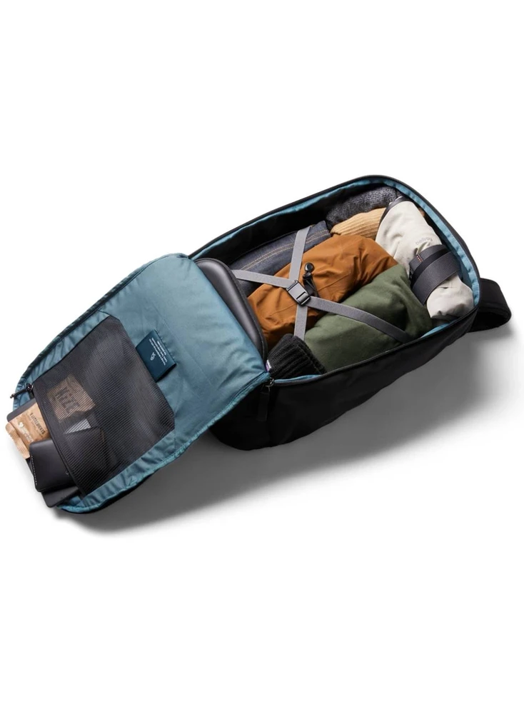 Bellroy Transit Workpack Pro 22 L juoda