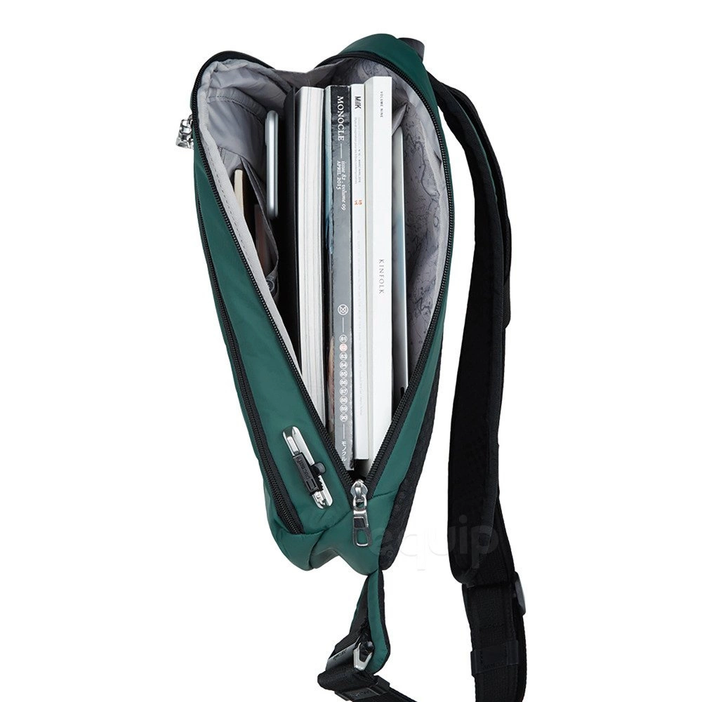 Pacsafe +Vibe 325 sling pack JET Juodas