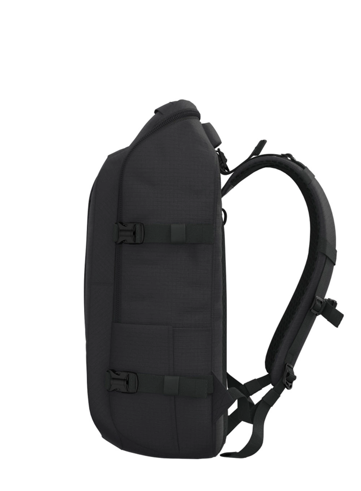 Cabinzero Adv 32 L kuprinė - juoda, kelioninė, miesto