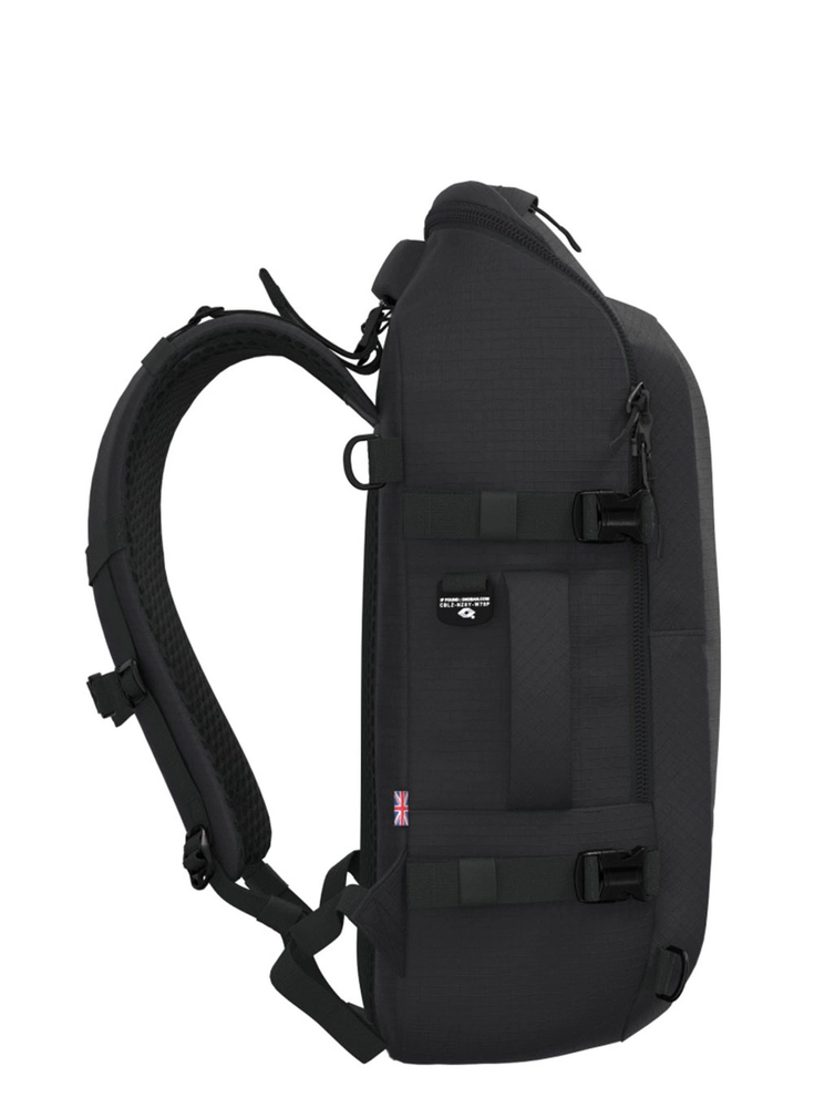 Cabinzero Adv 32 L kuprinė - juoda, kelioninė, miesto