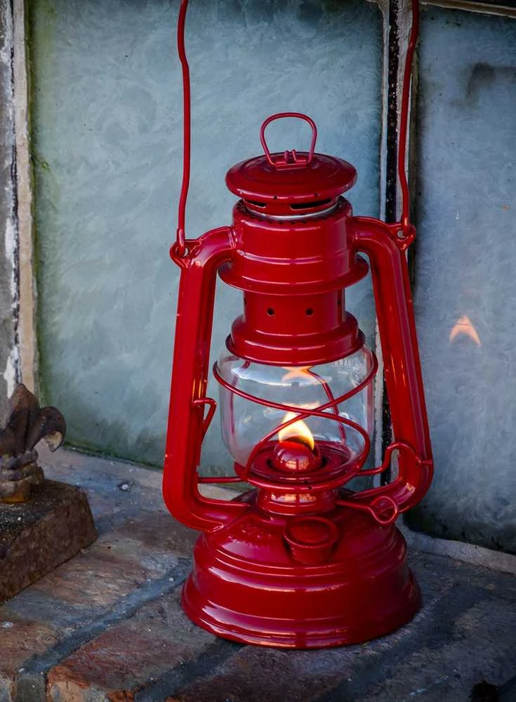 Feuerhand Žibintas Firehand Stormlantern Eternity, raudonas