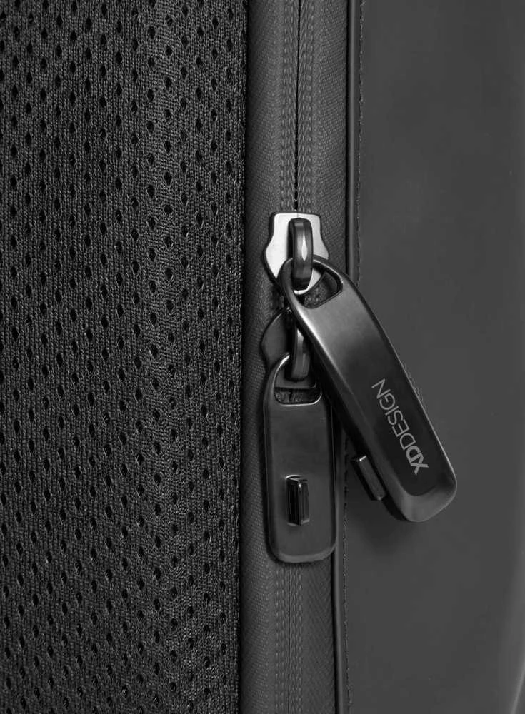 XD DESIGN kuprinė URBAN FLAP-TOP Baltas P/N: P706.2613