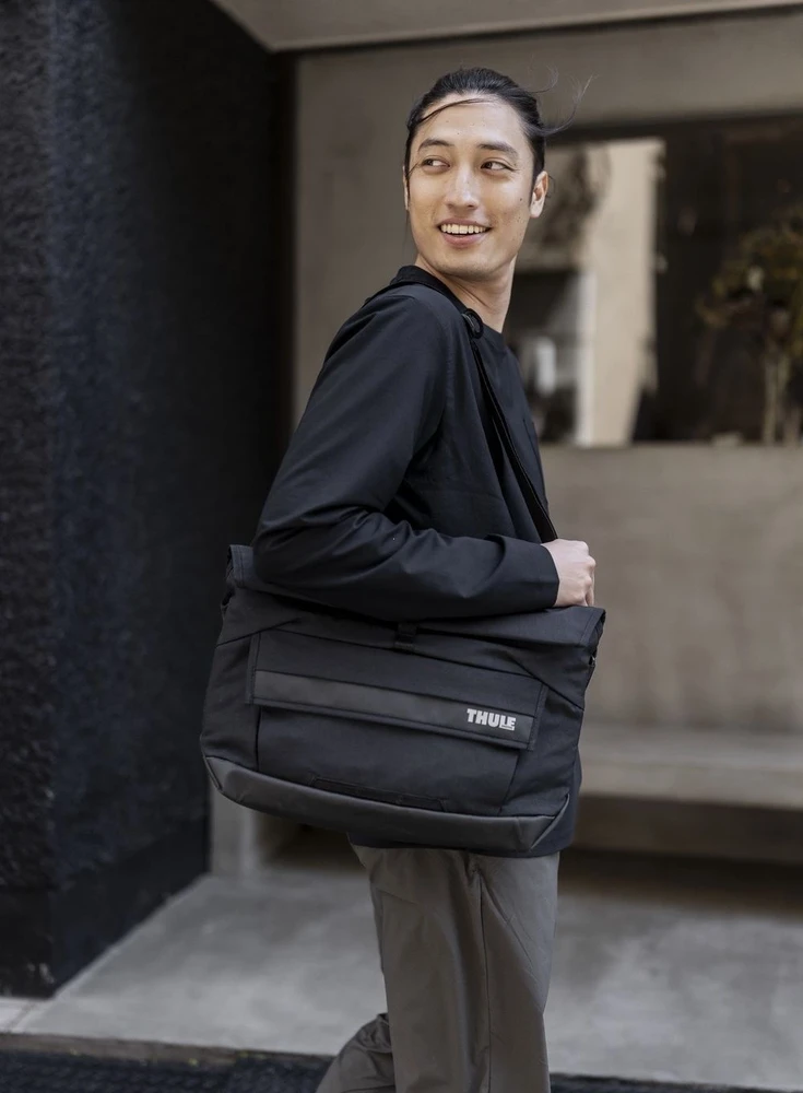 Thule | Crossbody 14L | PARACB-3114 Paramount | Crossbody | Atsparus vandeniui | Juodas