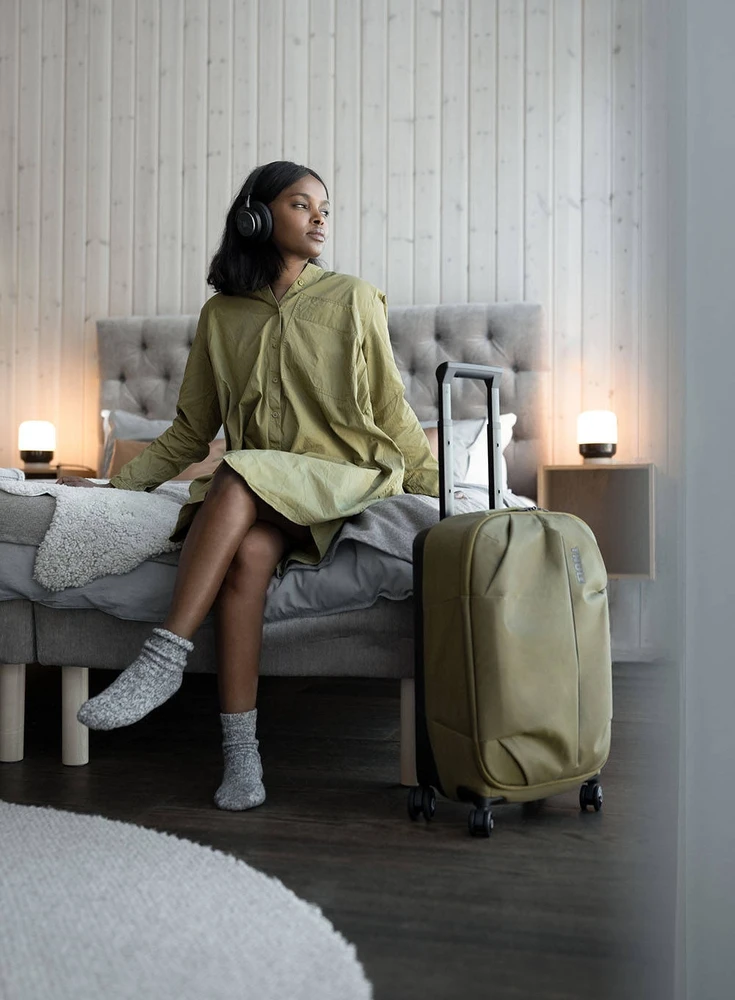 Kelioninis Thule | Aion Carry-on Spinner, 35 L | Luggage | Atsparus vandeniui | Nutria