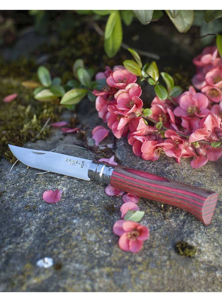 Peilis Opinel Nr.8 Laminuotas Raudona nerūdijančio plieno ašmenimis ir raudona beržo rankena