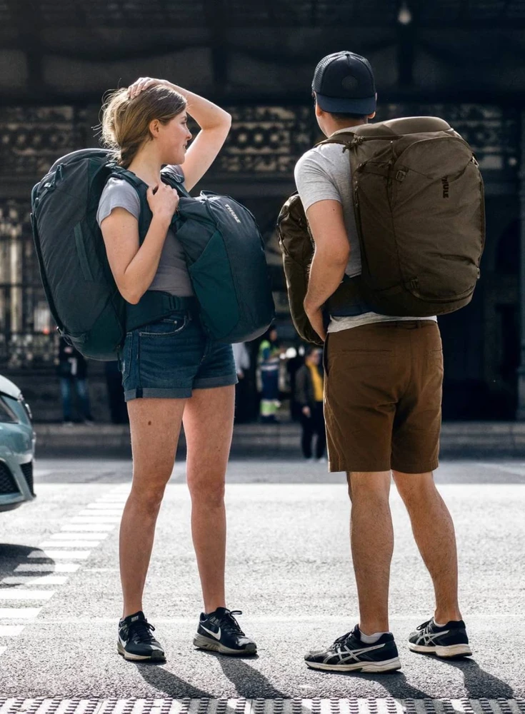 Thule | Landmark, 60 l | Moteriška kelioninė kuprinė | Darkest Mėlyna
