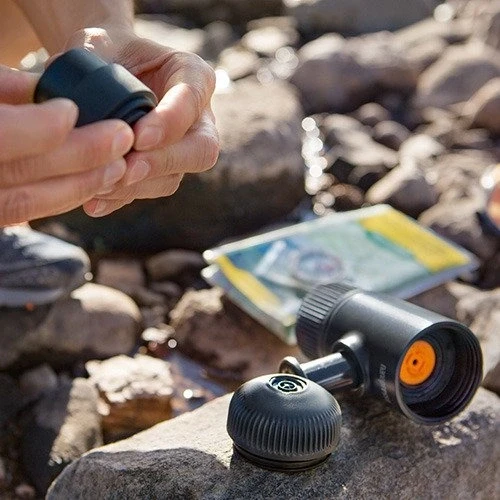 Rankinis maltos kavos aparatas su dėklu Wacaco Nanopresso, Pilkas