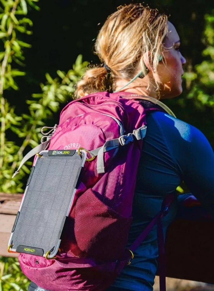 Goalzero „Goal Zero GUIDE 12“ + „NOMAD 5“, juoda, žalia, skaitmeninis fotoaparatas, žibintuvėlis, mobilusis telefonas / išmanusis telefonas, planšetinis kompiuteris, CE, FCC, nikelio-metalo hidrido (NiMH), 2500 mAh, saulės energija varomas, USB