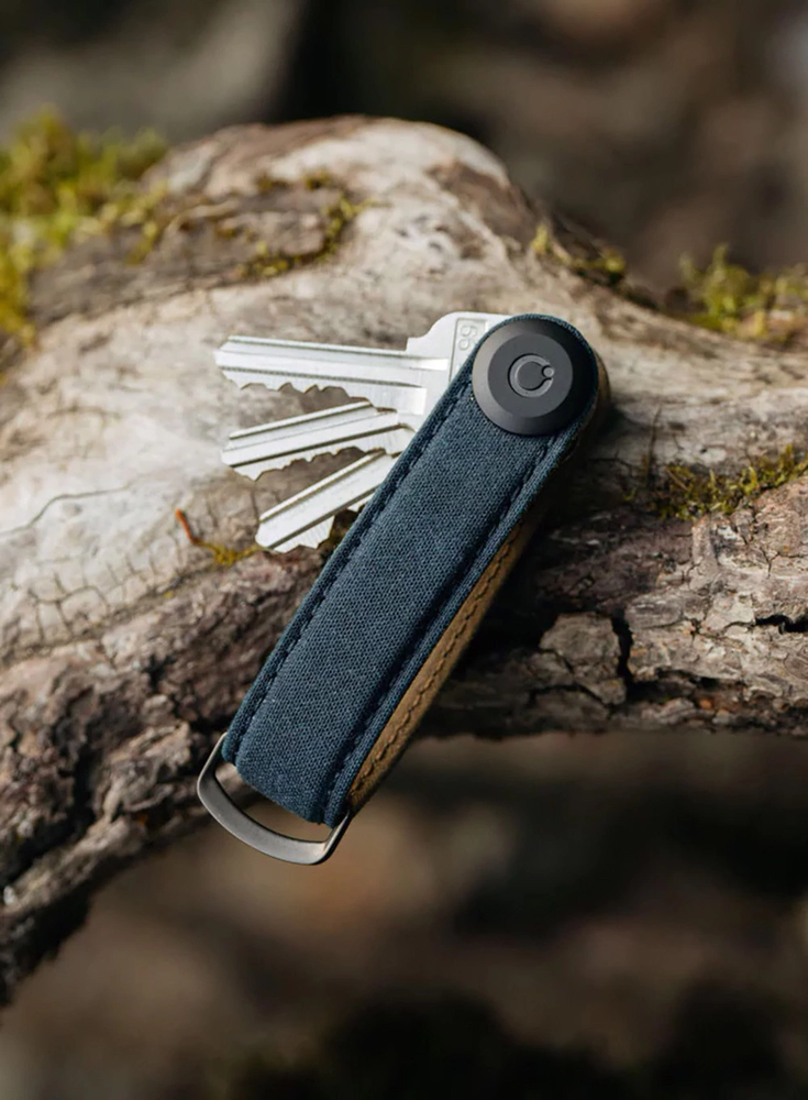 „OrbitKey“ – vaškuotos drobės raktų dėklas – tamsiai mėlynas