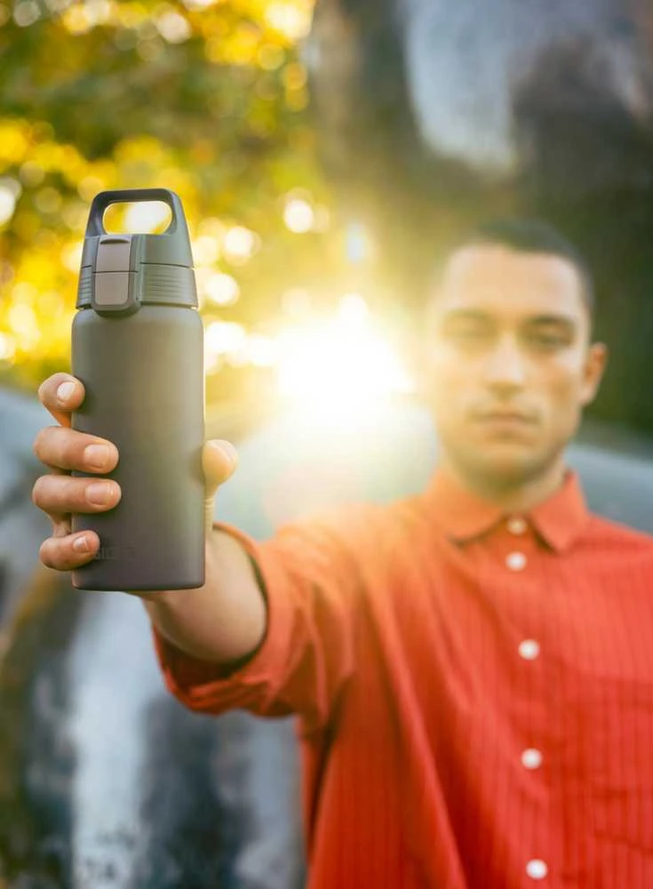Gertuvė Įsigykite SIGG Shield Therm ONE, 0,5 l | Tamsiai violetinė naktis