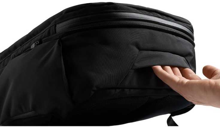Bellroy Transit Travel Pack Pro 38L juodas