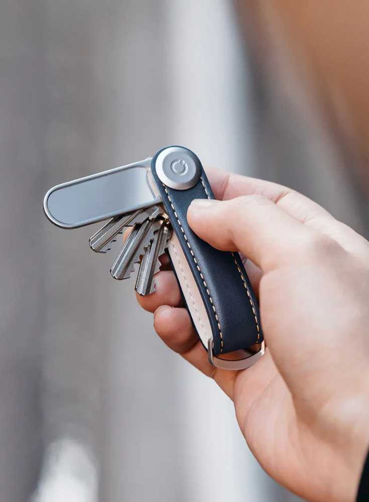 Orbitkey - nagų dildė ir veidrodėlis