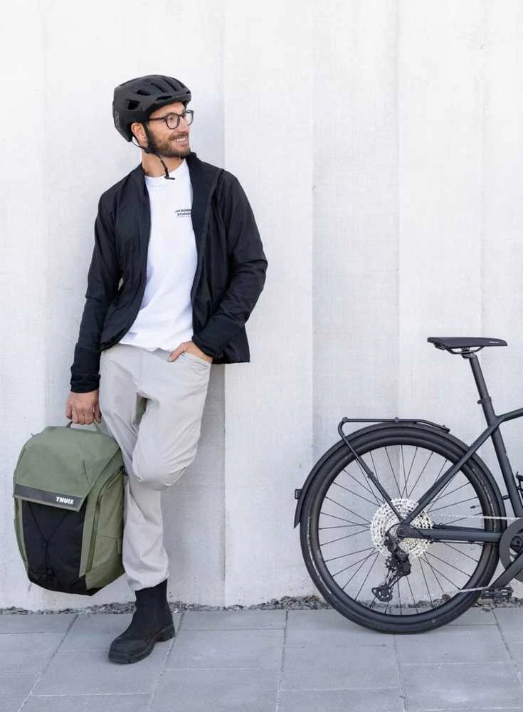 Thule „Paramount“ kuprinė, 28 l, juoda