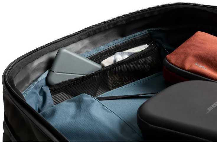 Bellroy Transit Travel Pack Pro 38L juodas