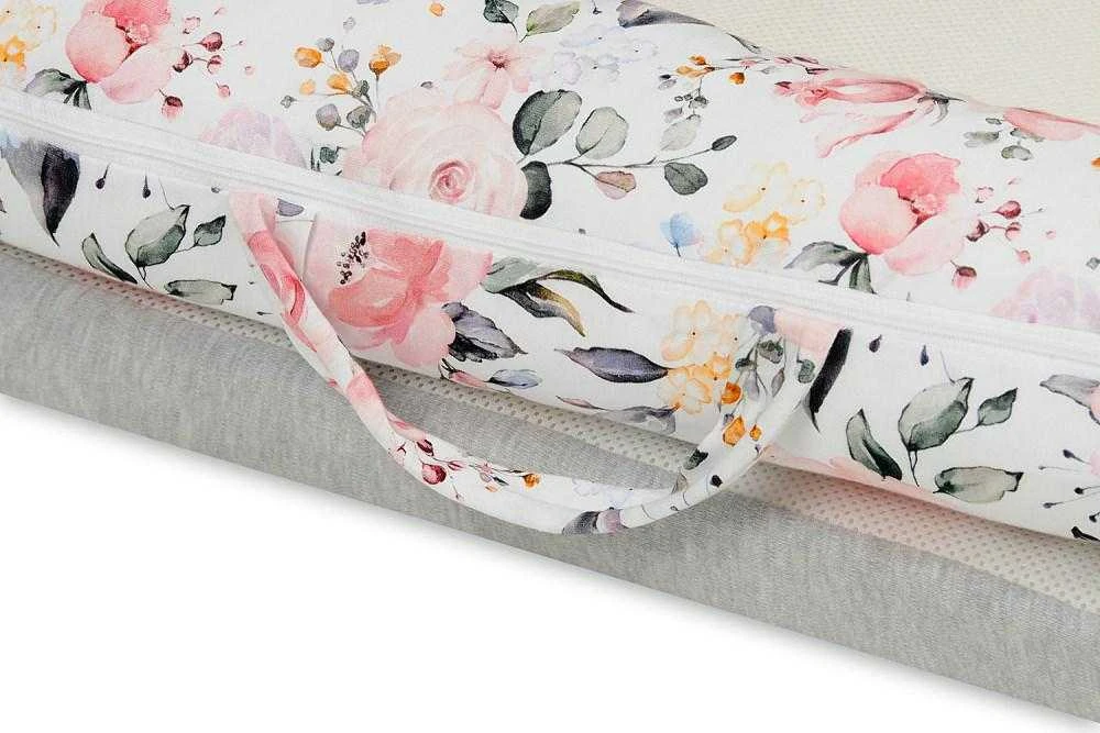 Baby Matex Kūdikio lizdelis „Rožės 09“ „DeLux“ kokoninis čiužinio spaudimą mažinantis įklotas