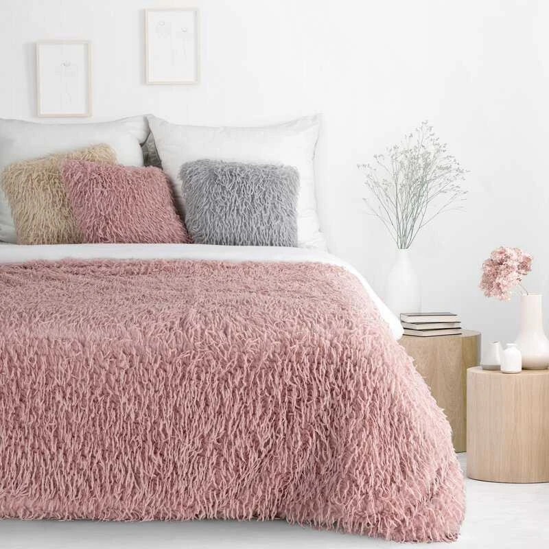 Eurofirany Pūkuotas kailinis pledas 130x170 cm, minkštas pliušinis užtiesalas, jaukus pudros rožinės spalvos uždangalas, šiltas poliesterio apklotas, lovos tiesė