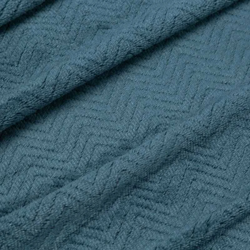 Eurofirany DESIGN 91 CINDY5 Minkštas ir švelnus pledas su įspaustu eglutės raštu, 150X200 cm, spalva: mėlyna
