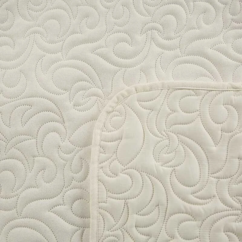 Eurofirany Kreminė lino imitacijos dekoratyvinė lovatiesė, 220x240 cm, minkštas užpildas, zigzago raštas, sofos užtiesalas, lovos uždangalas Lovatiesė