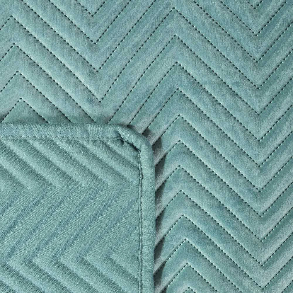Eurofirany Mėtų žalios spalvos veliūrinis dekoratyvinis lovos užtiesalas, 230x260 cm, eglutės rašto dygsniavimas, dvipusis minkštas pledas, lovos užtiesalas miegamajam Lovatiesė
