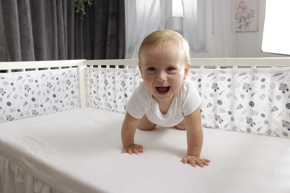 Patalynės komplektas Baby Matex „Bump Air 180 Cosmos“ lovelės apsauga