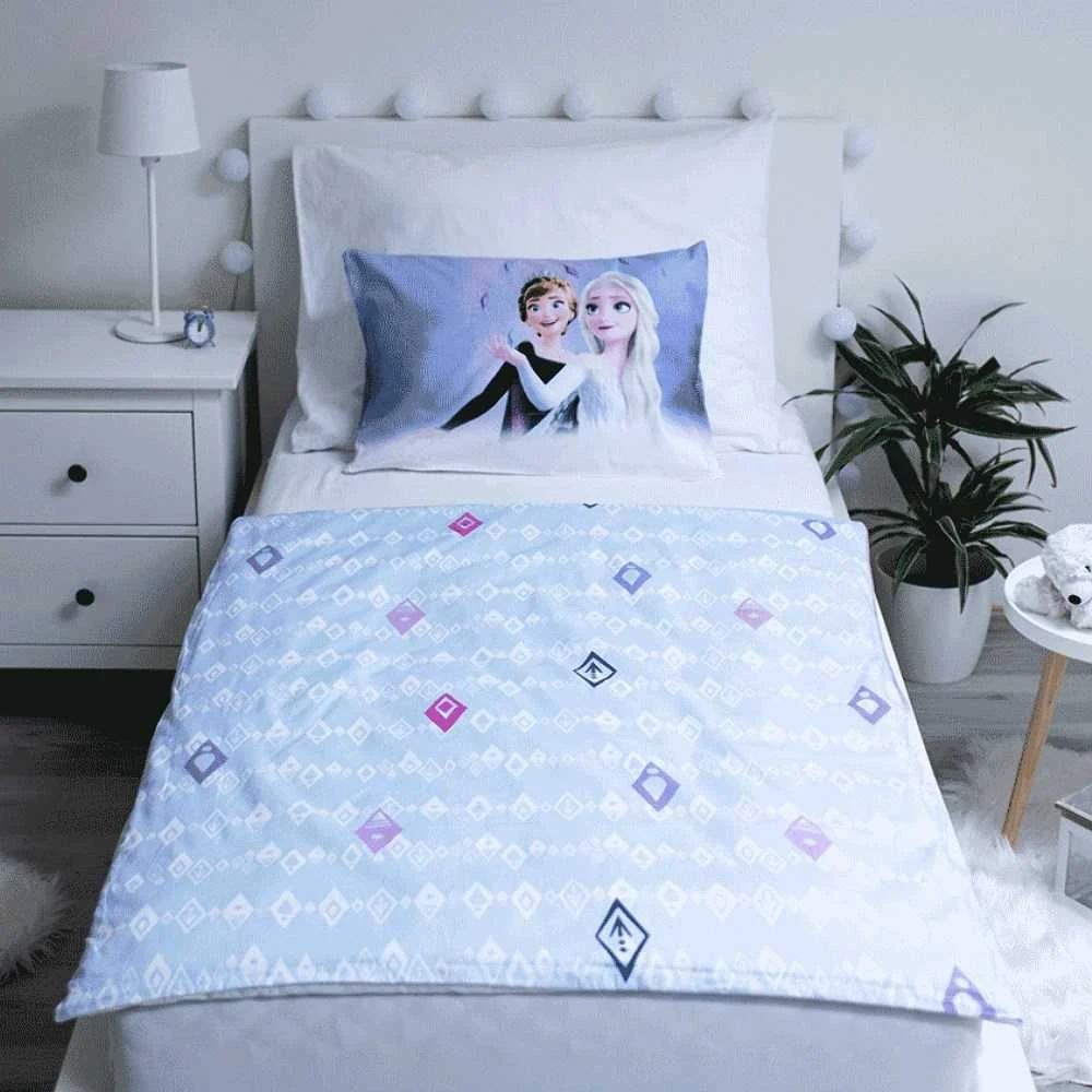 Patalynė bawełniana 100x135 Frozen Kraina Lodu 0745 Anna Elsa do łóżeczka poszewka 40x60
