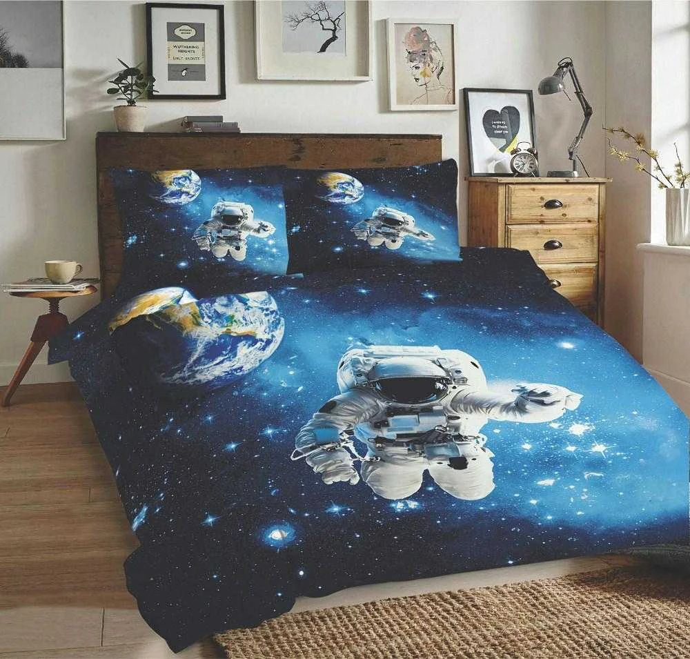 Multitex Medvilninės patalynės komplektas 220x200 cm, kosmoso tematikos juodas ir mėlynas dizainas, universalus dydis, 3 dalių rinkinys su užvalkalais, miegamojo tekstilė