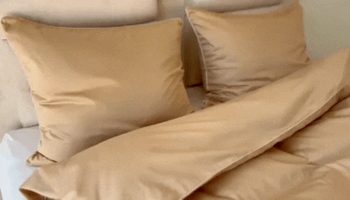 Multitex Medvilnės satino patalynės komplektas su apvadu, 140x200 cm antklodės užvalkalas ir 70x80 cm pagalvės užvalkalas, vientisa smėlio spalva, 130 g/m² svoris, elegantiška miegamojo tekstilė