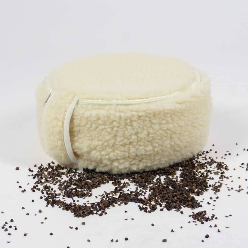 Merino vilnos meditacijos pagalvėlė, užpildyta grikiais, ergonominė atrama, 30 cm x 15 cm, terapinė pagalvė, sėdėjimui