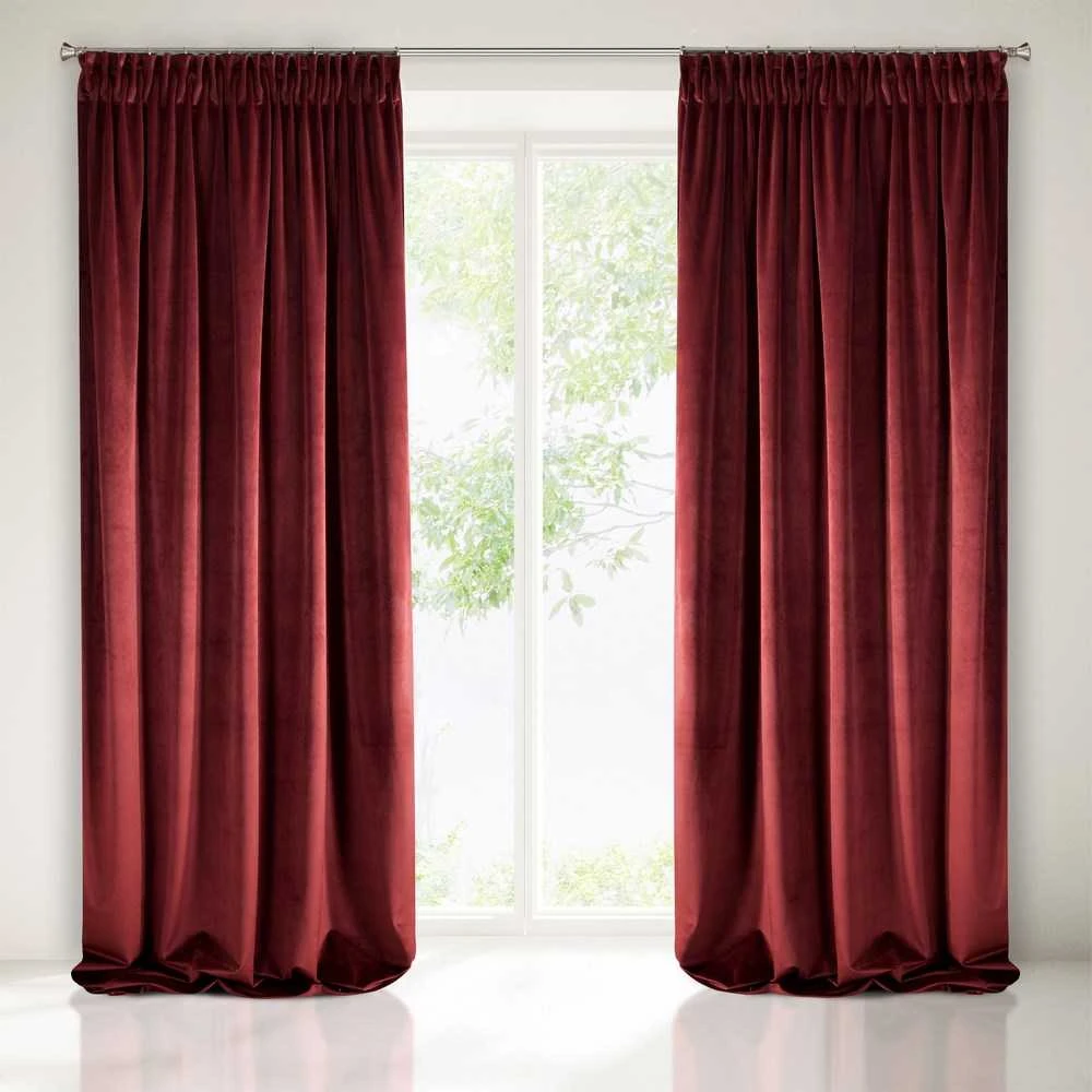 Naktinė užuolaida iš minkšto aksomo Eurofirany DIVA LINE RIA 140X270 cm, juosta/ tunelis/ kabliukai, 300 g/m2, spalva: tamsiai bordo