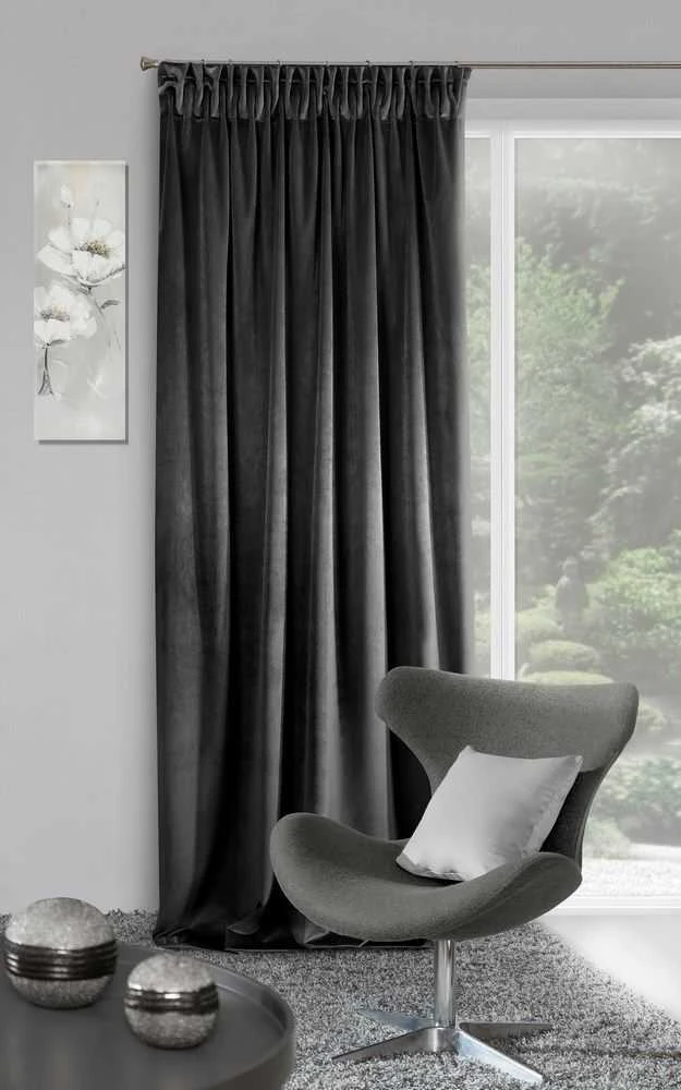 Naktinė užuolaida iš minkšto aksomo Eurofirany DIVA LINE RIA 140X270 cm, juosta/ tunelis/ kabliukai, 300 g/m2, spalva: juoda